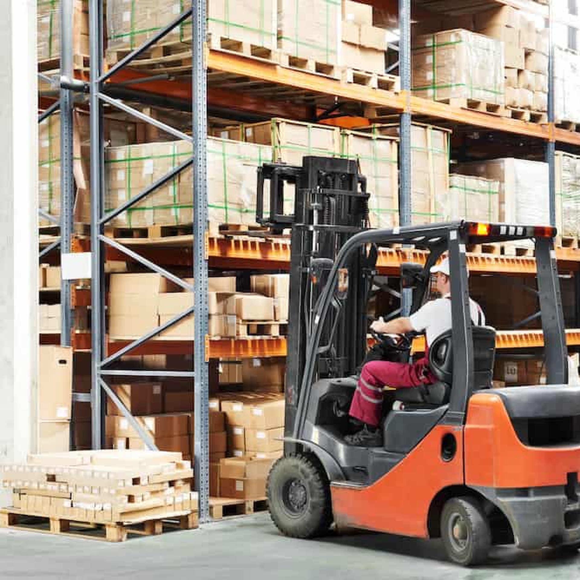 fork-lift-driver-1